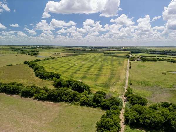 12.5 Acres of Recreational & Residential Land for Sale in Hubbard, Texas