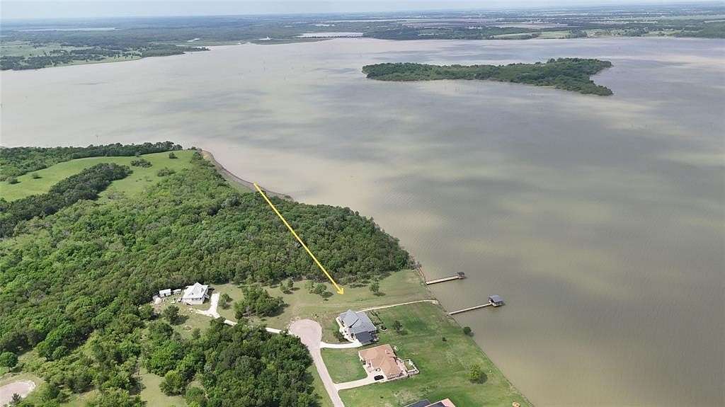 1.3 Acres of Land for Sale in Corsicana, Texas