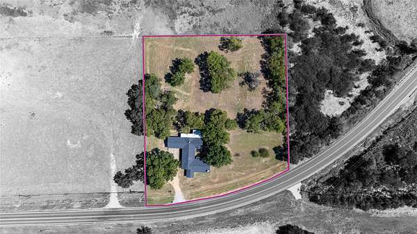 2 Acres of Land with Home for Sale in Italy, Texas