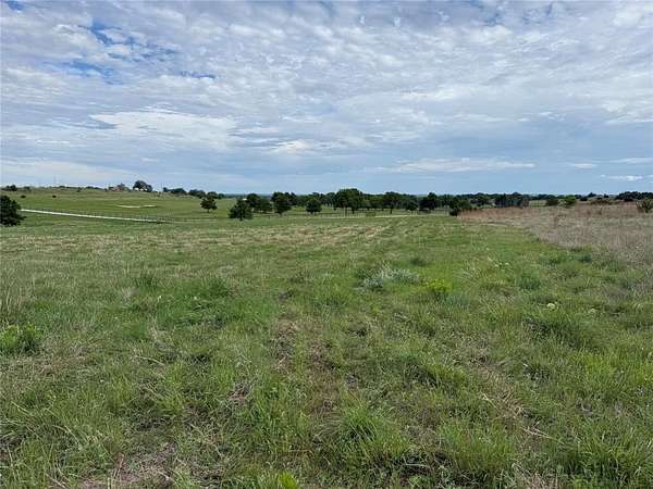 10.1 Acres of Land for Sale in Stephenville, Texas