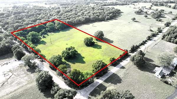 4 Acres of Residential Land for Sale in Springtown, Texas