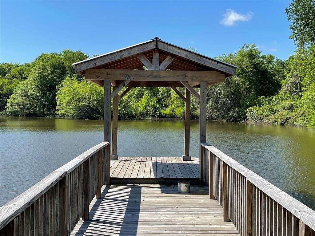 28.8 Acres of Land for Sale in Ravenna, Texas