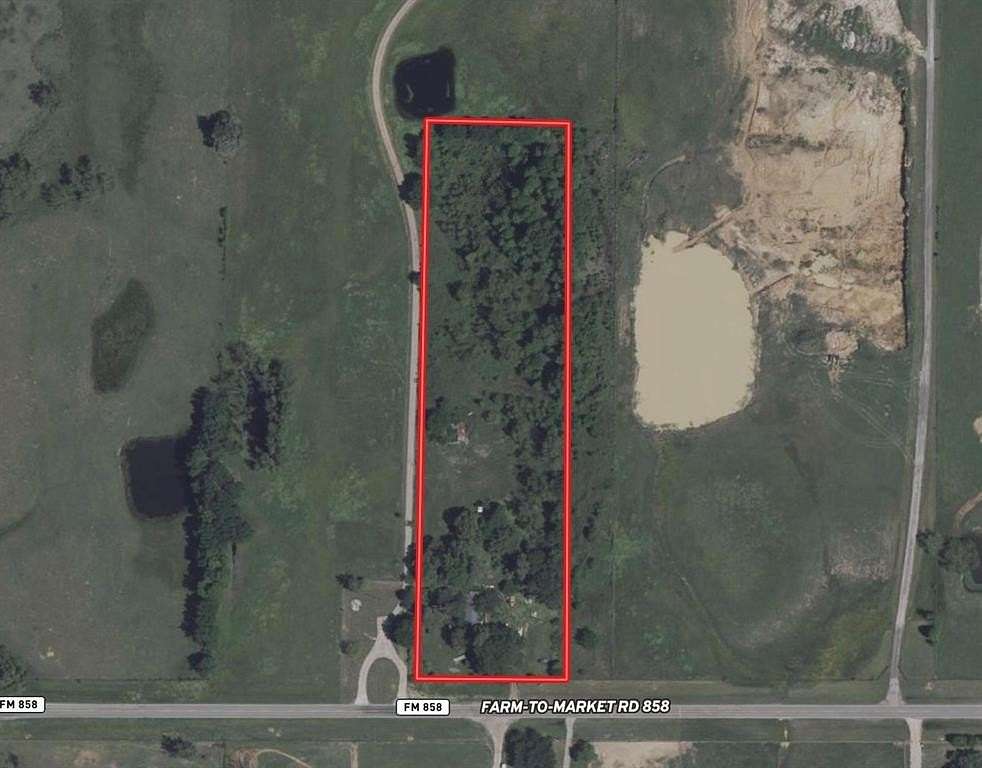5 Acres of Residential Land for Sale in Athens, Texas
