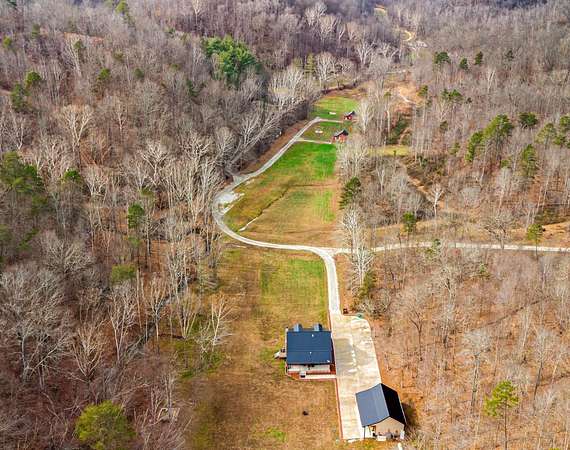 19 Acres of Improved Land for Sale in Argillite, Kentucky