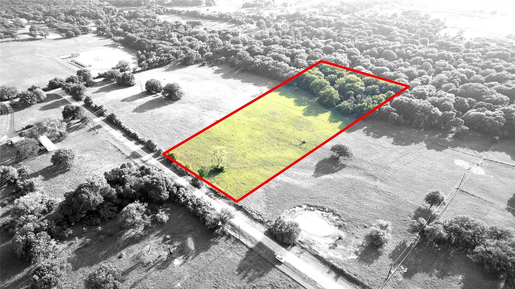 4 Acres of Residential Land for Sale in Springtown, Texas