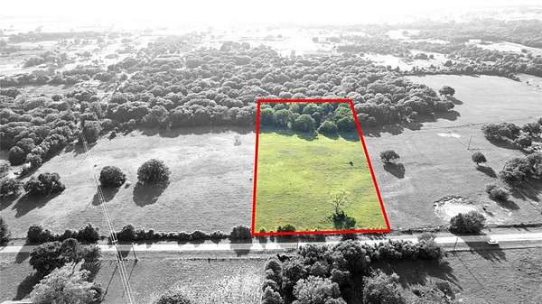 4 Acres of Residential Land for Sale in Springtown, Texas