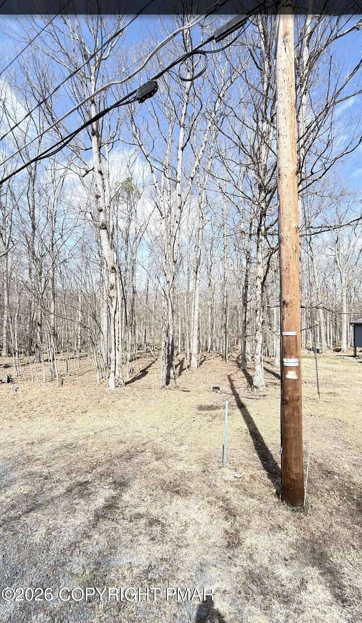 0.61 Acres of Residential Land for Sale in Hawley, Pennsylvania