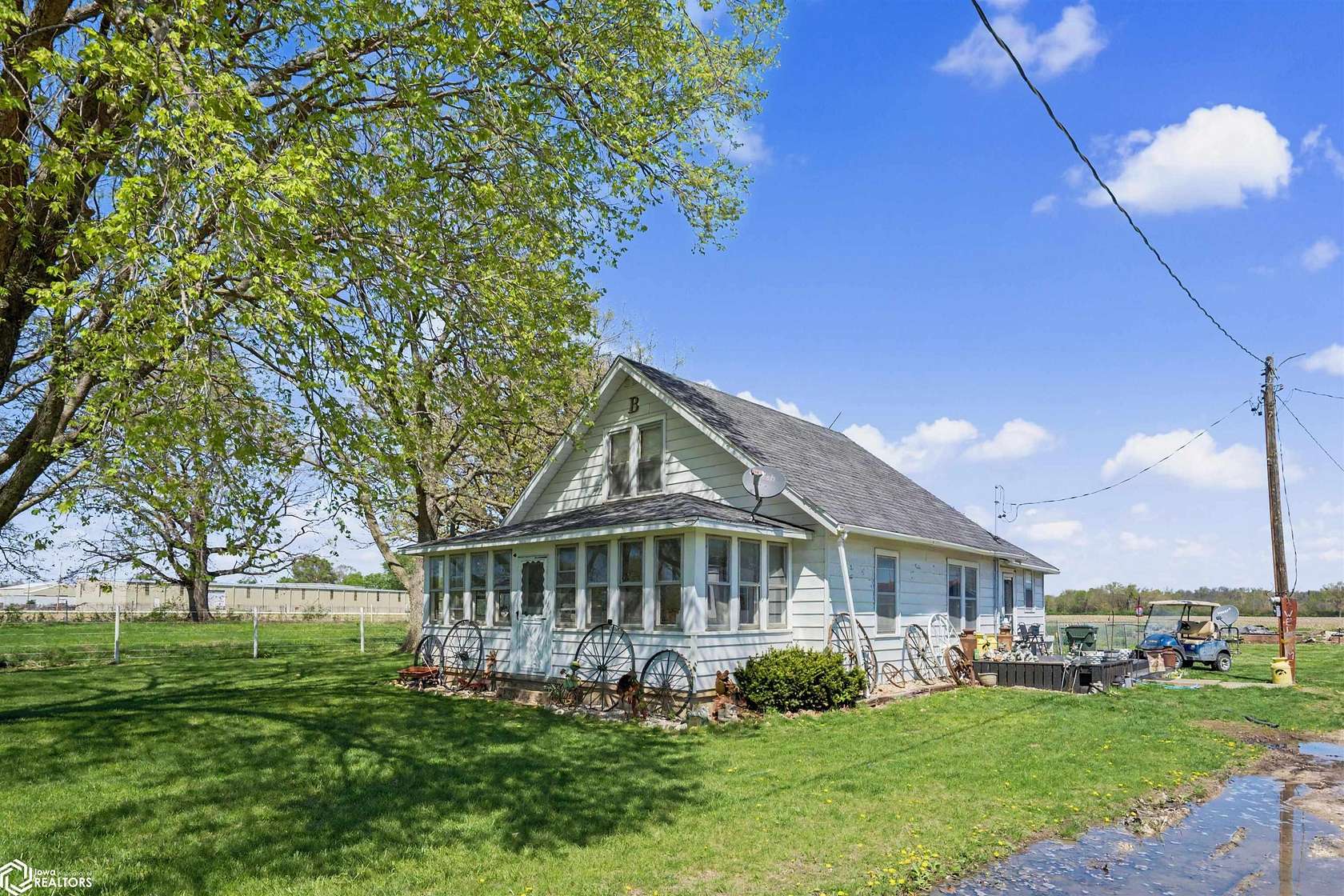 4.65 Acres of Land with Home for Sale in Burlington, Iowa