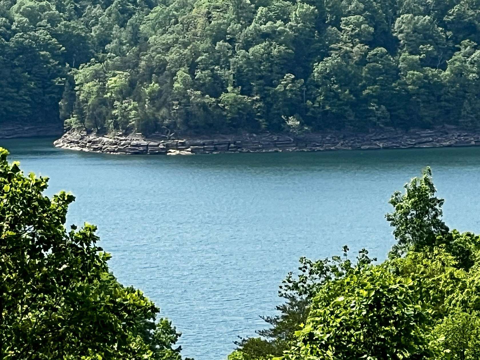 1.43 Acres of Land for Sale in Monticello, Kentucky