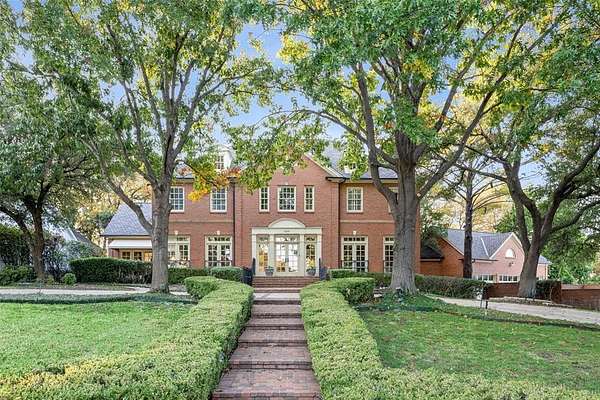 2 Acres of Land with Home for Sale in Arlington, Texas