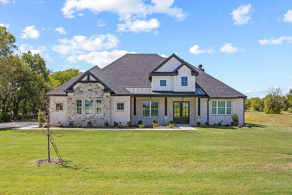 3 Acres of Land with Home for Sale in Valley View, Texas