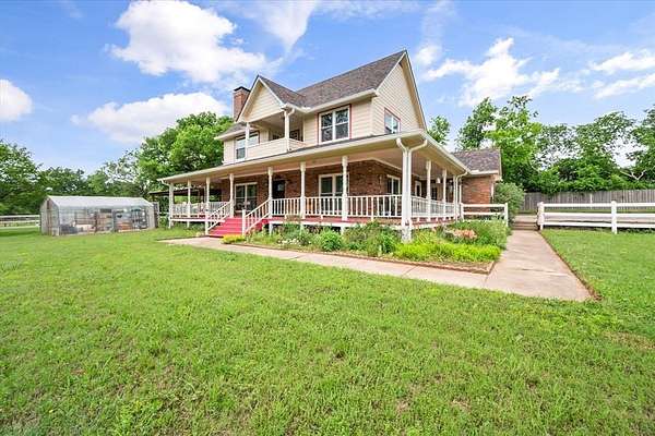 4.82 Acres of Land with Home for Sale in Mansfield, Texas