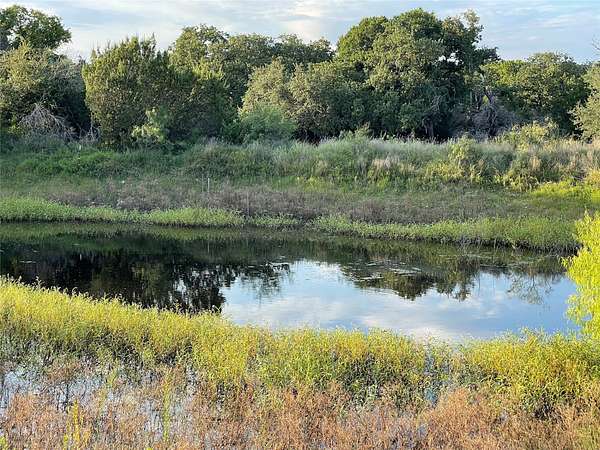 10 Acres of Land for Sale in Carlton, Texas