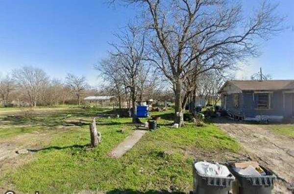 0.14 Acres of Residential Land for Sale in Corsicana, Texas