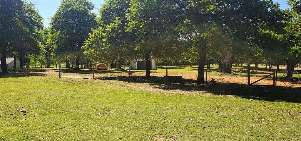 4.44 Acres of Land with Home for Sale in Choctaw, Oklahoma