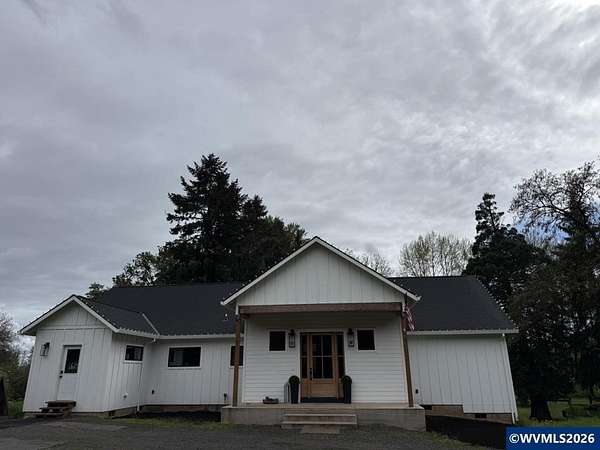 2.3 Acres of Land with Home for Sale in Salem, Oregon