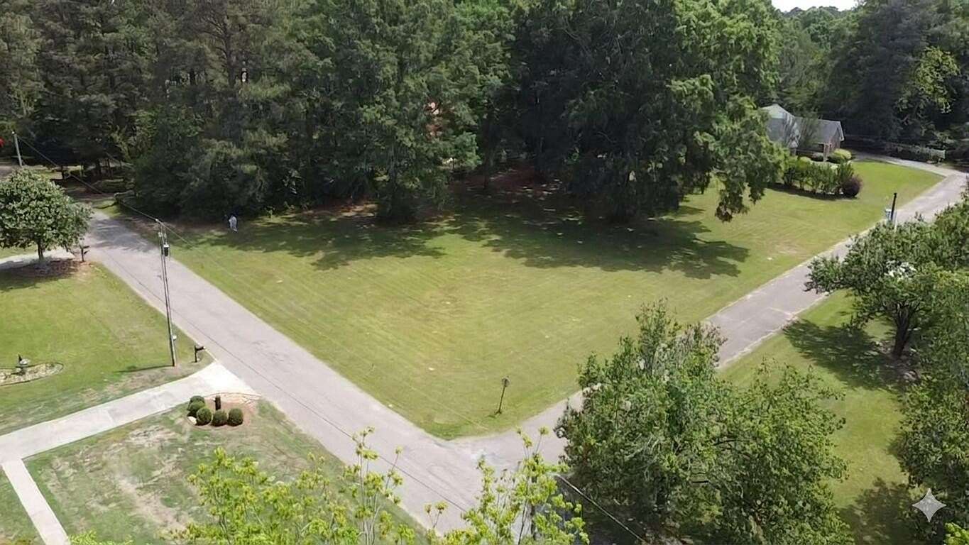 0.85 Acres of Residential Land for Sale in Laurel, Mississippi