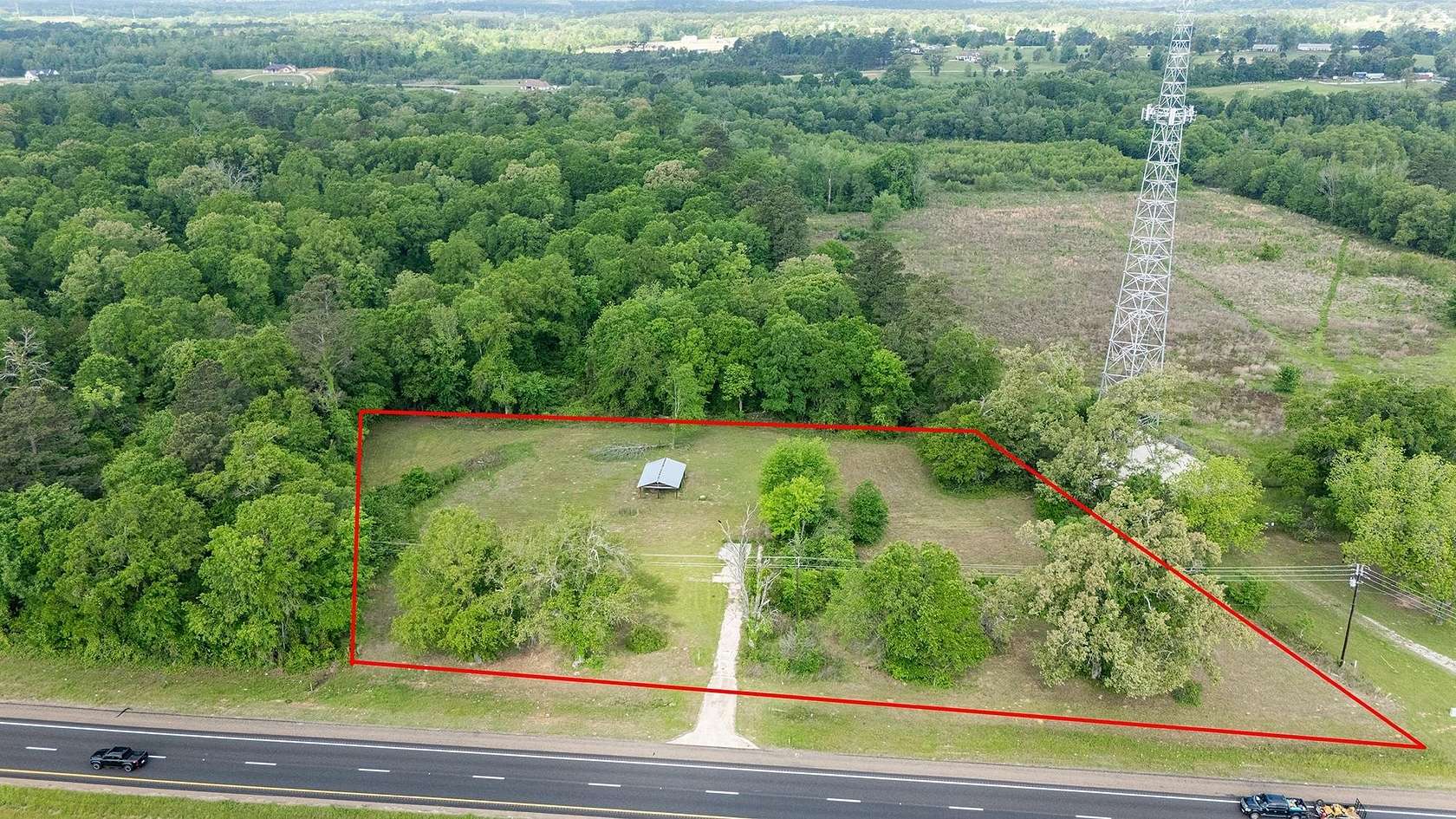2.75 Acres of Mixed-Use Land for Sale in Gilmer, Texas