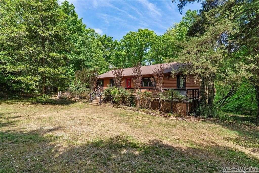 15.6 Acres of Recreational Land with Home for Sale in Bracey, Virginia