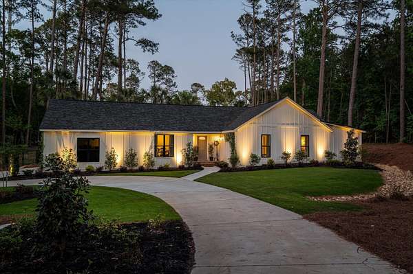 2.63 Acres of Land with Home for Sale in Grovetown, Georgia