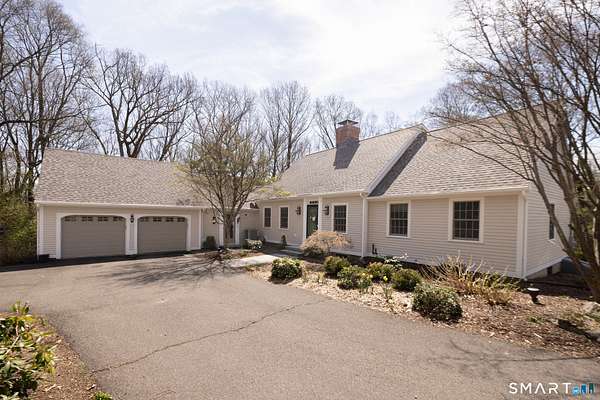 2 Acres of Land with Home for Sale in Middlebury, Connecticut