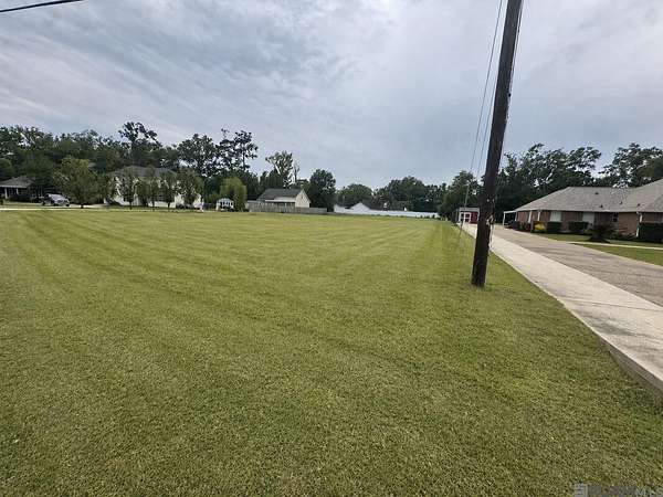 0.79 Acres of Residential Land for Sale in Ponchatoula, Louisiana
