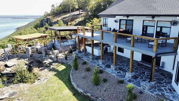 3.14 Acres of Land with Home for Sale in Quitman, Arkansas