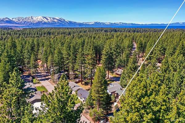 0.14 Acres of Residential Land for Sale in South Lake Tahoe, California