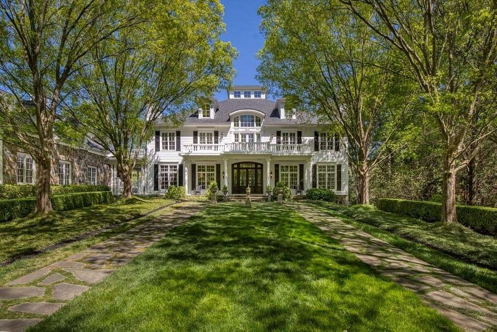 2.25 Acres of Land with Home for Sale in Roswell, Georgia