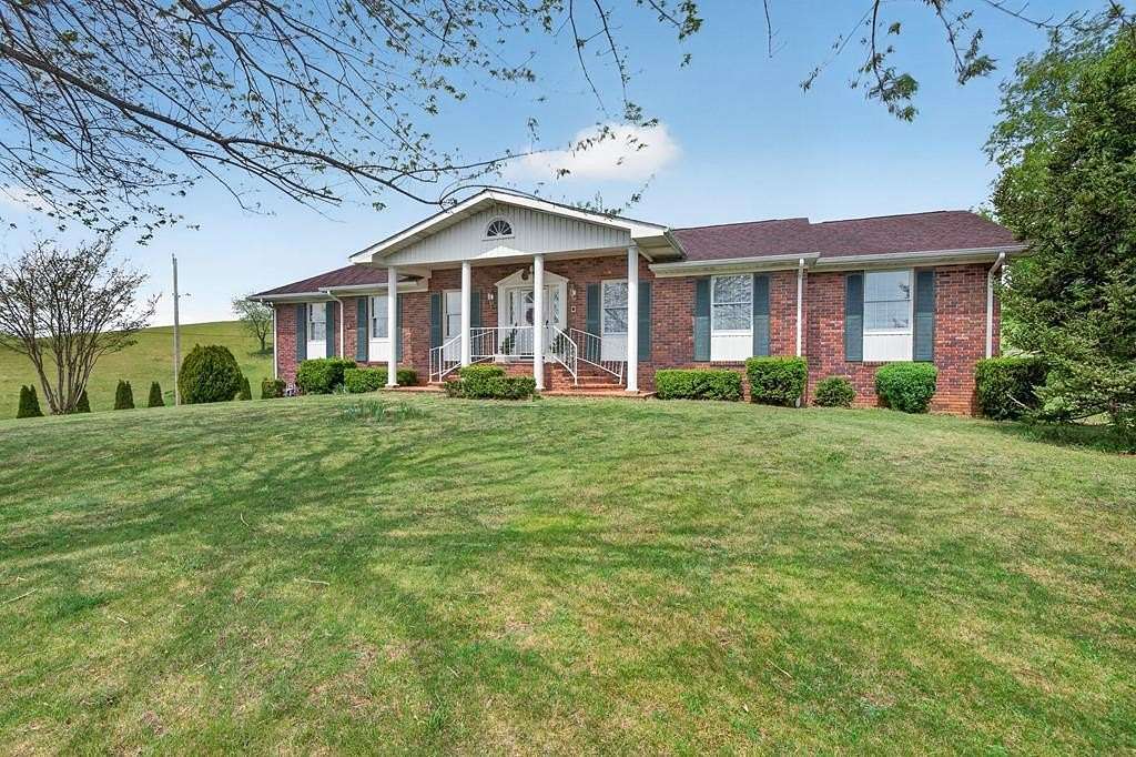 12 Acres of Land with Home for Sale in Abingdon, Virginia