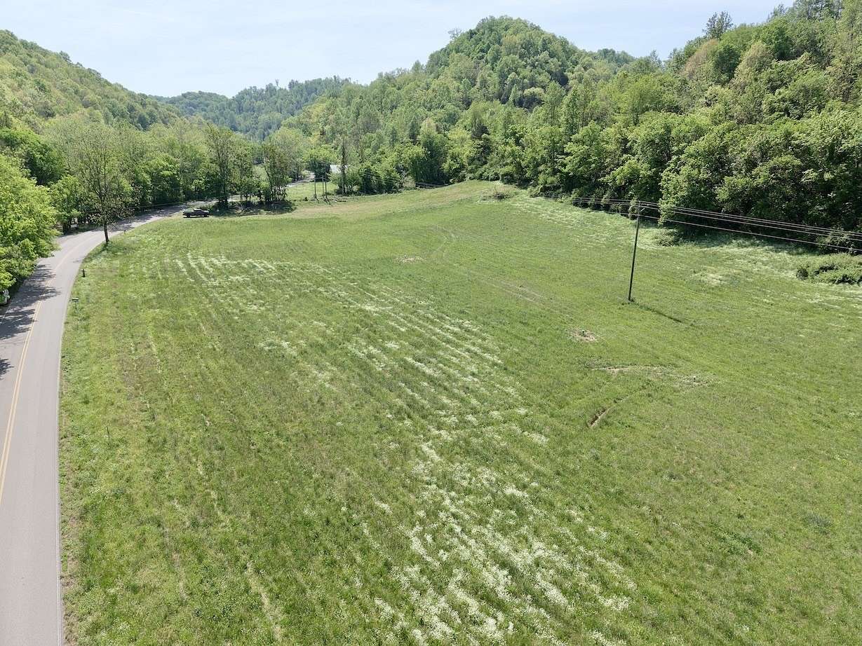 6.4 Acres of Land for Sale in Liberty, Tennessee