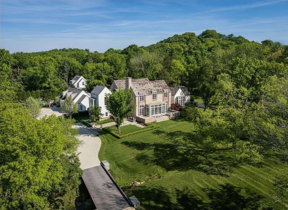 4.8 Acres of Land with Home for Sale in Nashville, Tennessee