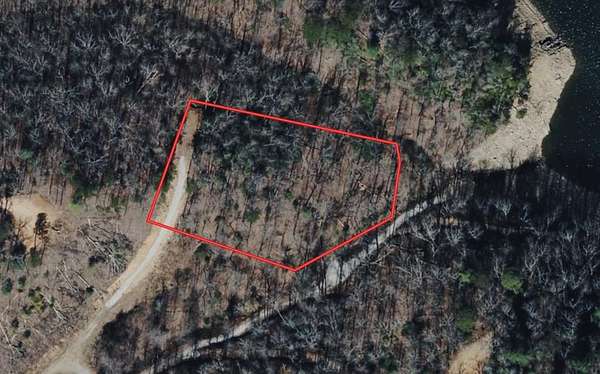 1.5 Acres of Residential Land for Sale in Robbinsville, North Carolina