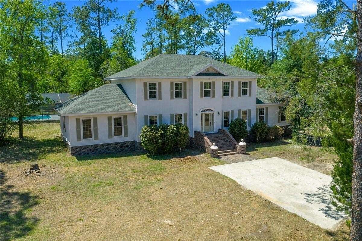 14 Acres of Land with Home for Sale in Gainesville, Florida