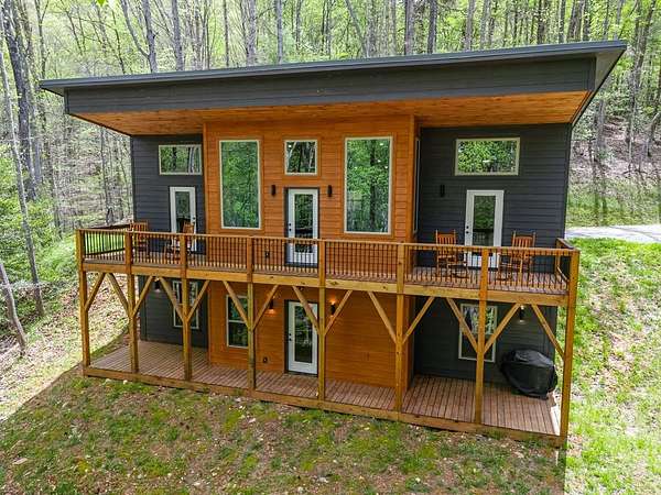 2.47 Acres of Land with Home for Sale in Murphy, North Carolina