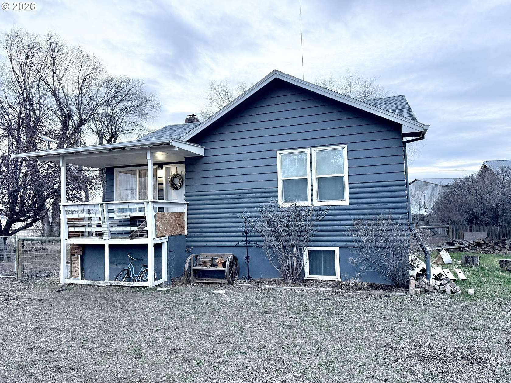 52 Acres of Agricultural Land with Home for Sale in Madras, Oregon