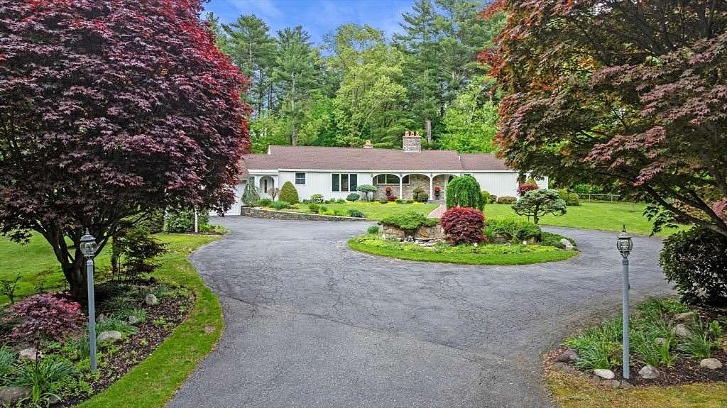 4.14 Acres of Land with Home for Sale in Topsfield, Massachusetts