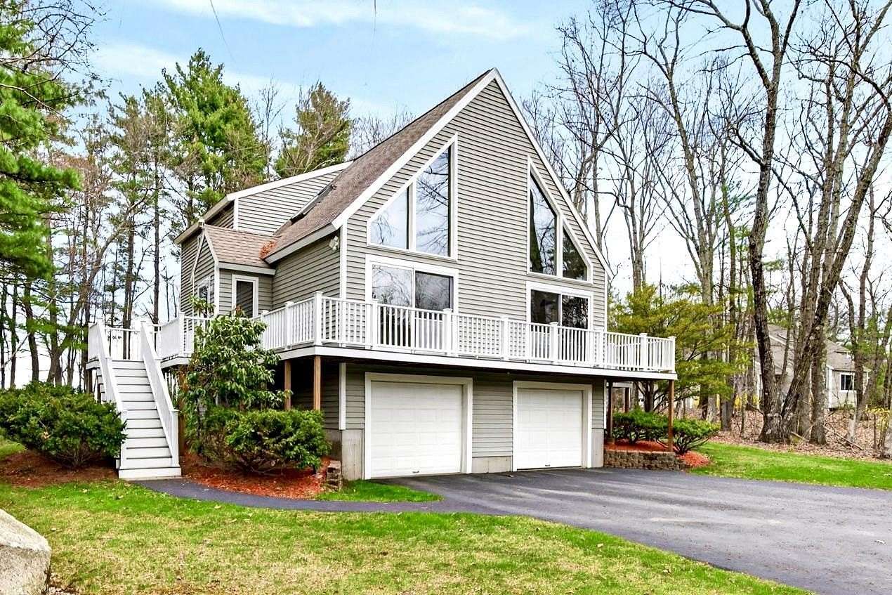 2.5 Acres of Land with Home for Sale in Londonderry, New Hampshire