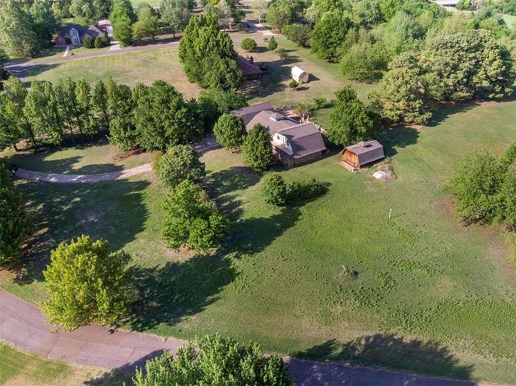 2.1 Acres of Land with Home for Sale in Norman, Oklahoma