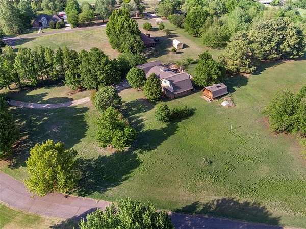 2.1 Acres of Land with Home for Sale in Norman, Oklahoma