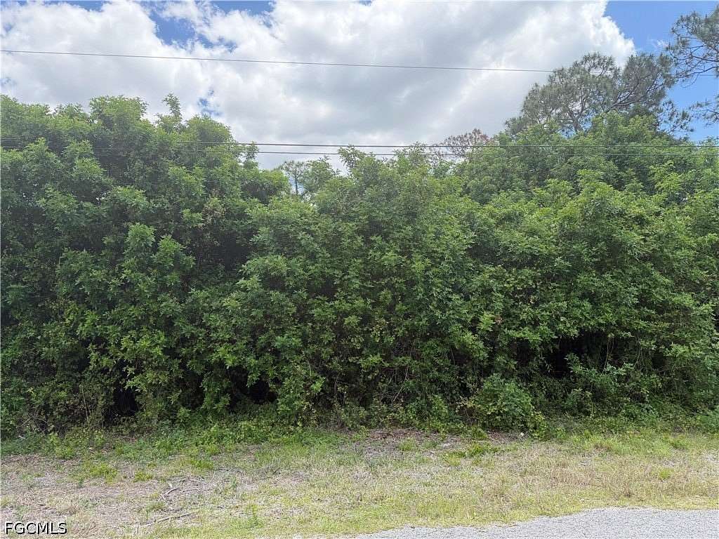 0.5 Acres of Residential Land for Sale in Lehigh Acres, Florida