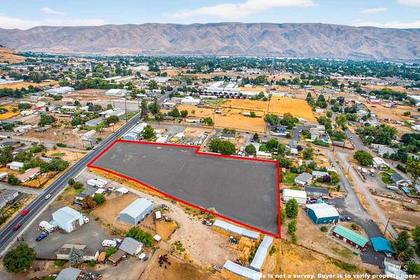 3.49 Acres of Commercial Land for Sale in Clarkston, Washington