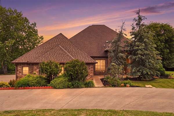 1.5 Acres of Land with Home for Sale in Tuttle, Oklahoma