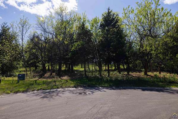 0.89 Acres of Residential Land for Sale in Topeka, Kansas