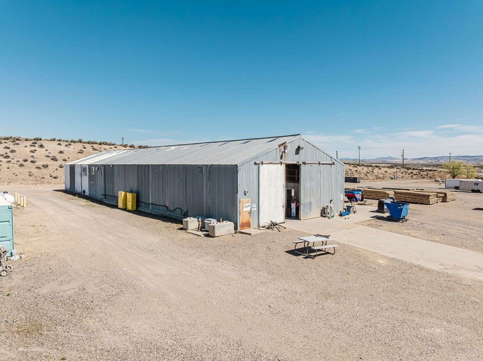 14.8 Acres of Improved Commercial Land for Sale in Carlin, Nevada