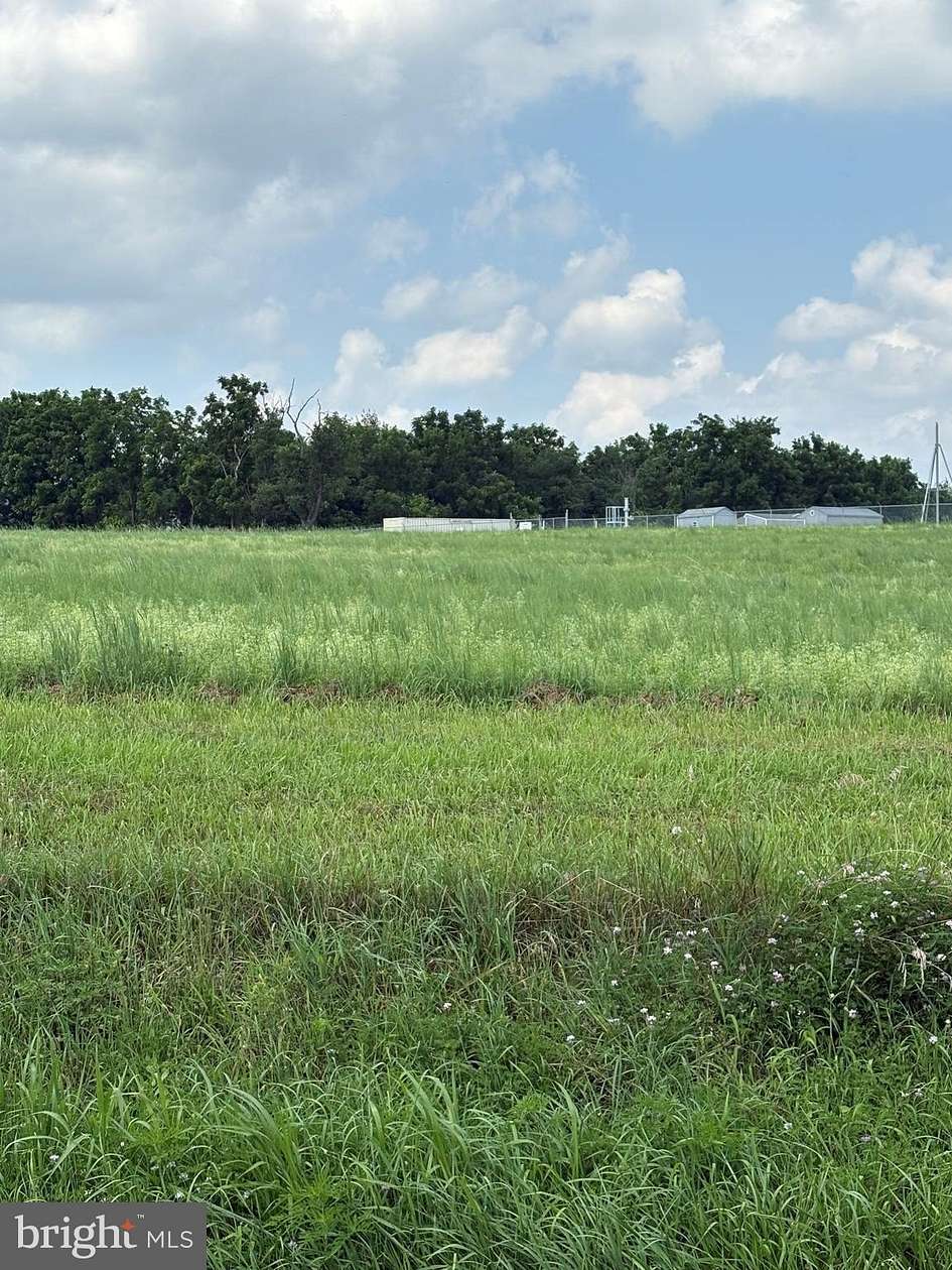 21.5 Acres of Recreational & Residential Land for Sale in Grantville, Pennsylvania