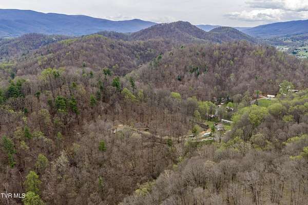 2.67 Acres of Residential Land for Sale in Elizabethton, Tennessee
