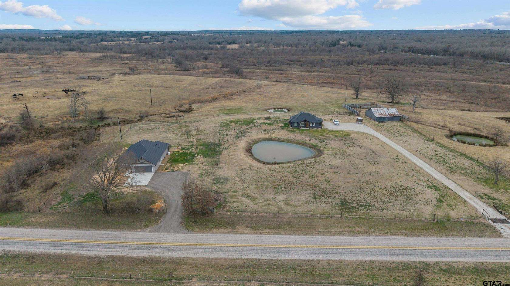 30.6 Acres of Land for Sale in Van, Texas