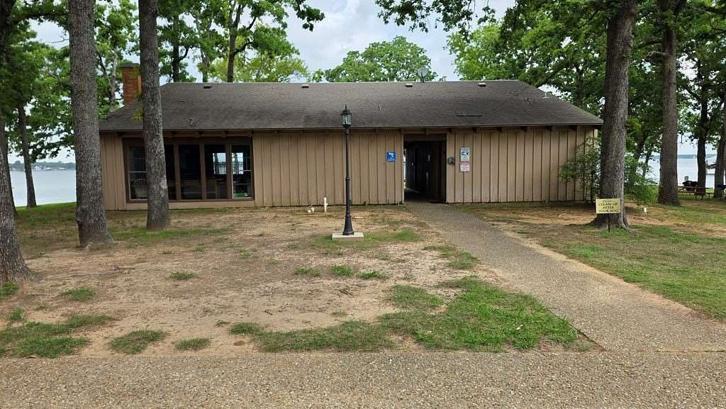 0.18 Acres of Residential Land for Sale in Trinidad, Texas