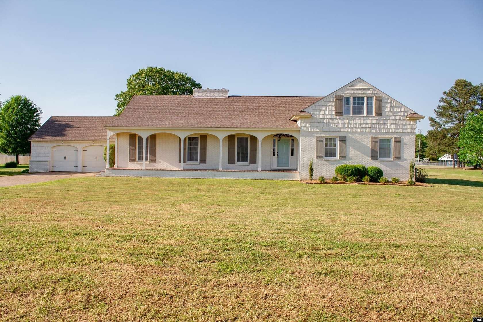 2 Acres of Land with Home for Sale in Martin, Tennessee